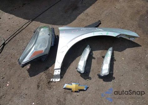 2014 Chevrolet Traverse Ls из США, поврежденный, VIN 1GNKRFED2EJ333922